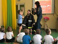 Занятие с детьми в детском саду №33 д. Новолисино